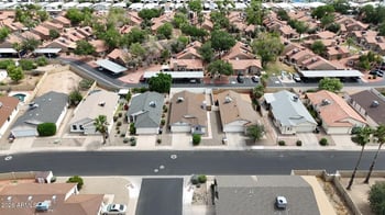 9201 70th Dr, Peoria, AZ 85345