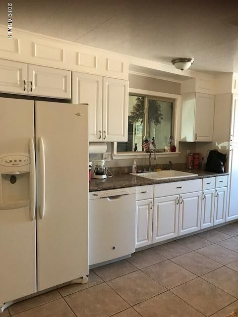 9201 E Sun Lakes Blvd S, Sun Lakes, AZ 85248