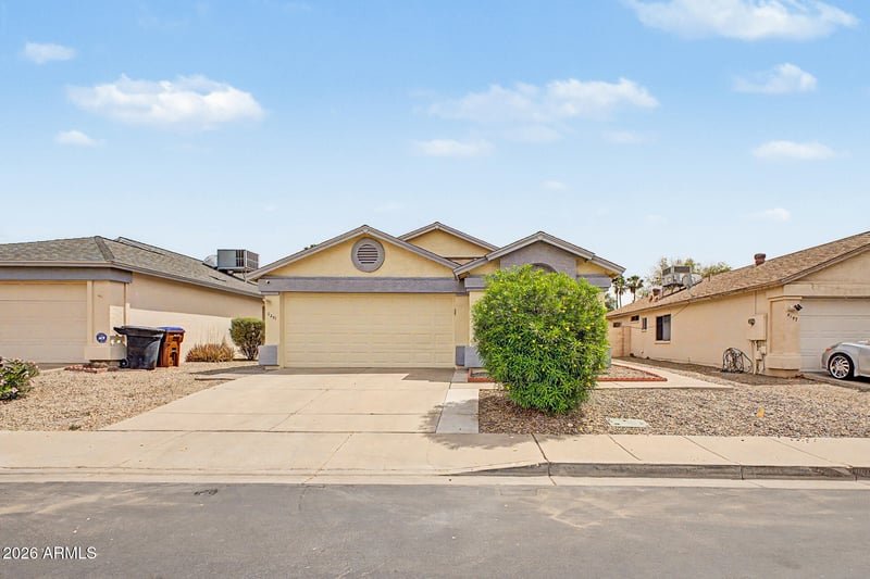 9201 70th Dr, Peoria, AZ 85345