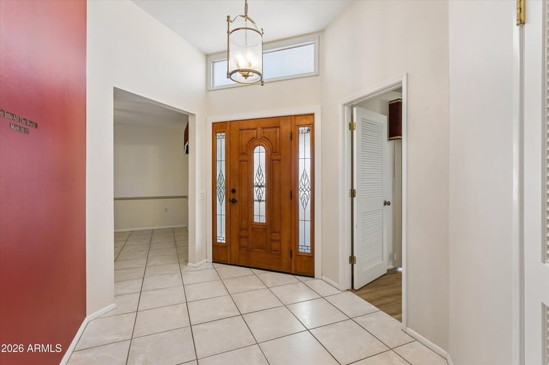 9201 W Elkhorn Dr, Sun City, AZ 85351