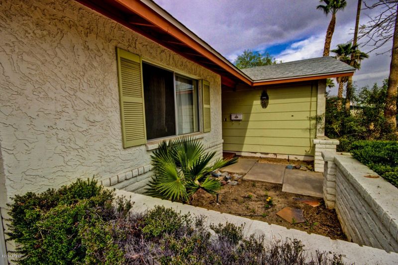 9202 N 48th Dr, Glendale, AZ 85302