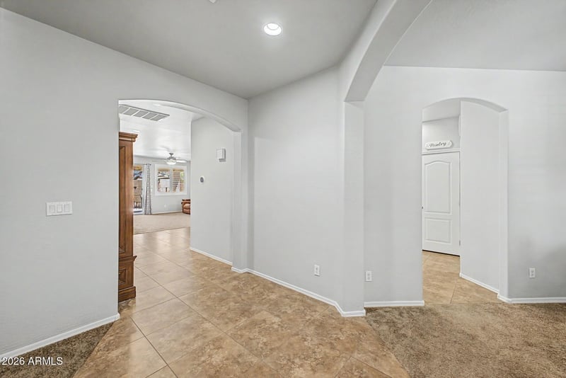 9202 W Bent Tree Dr, Peoria, AZ 85383