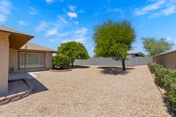 9202 Pineridge Dr, Sun City, AZ 85351