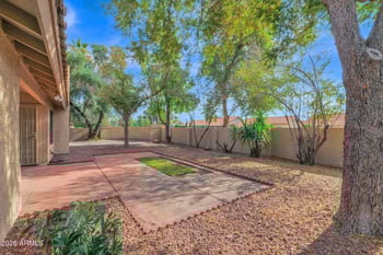 9203 Behrend Dr, Peoria, AZ 85382