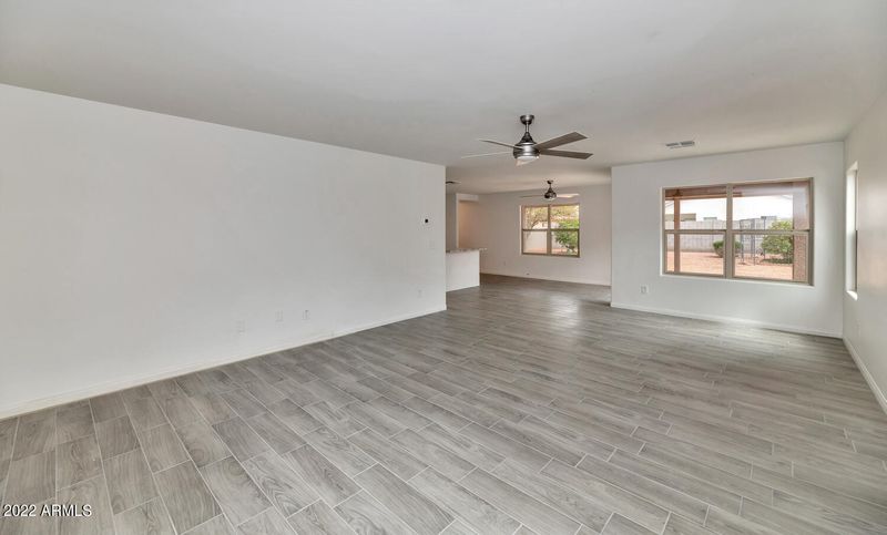 9208 W Coolidge St, Phoenix, AZ 85037