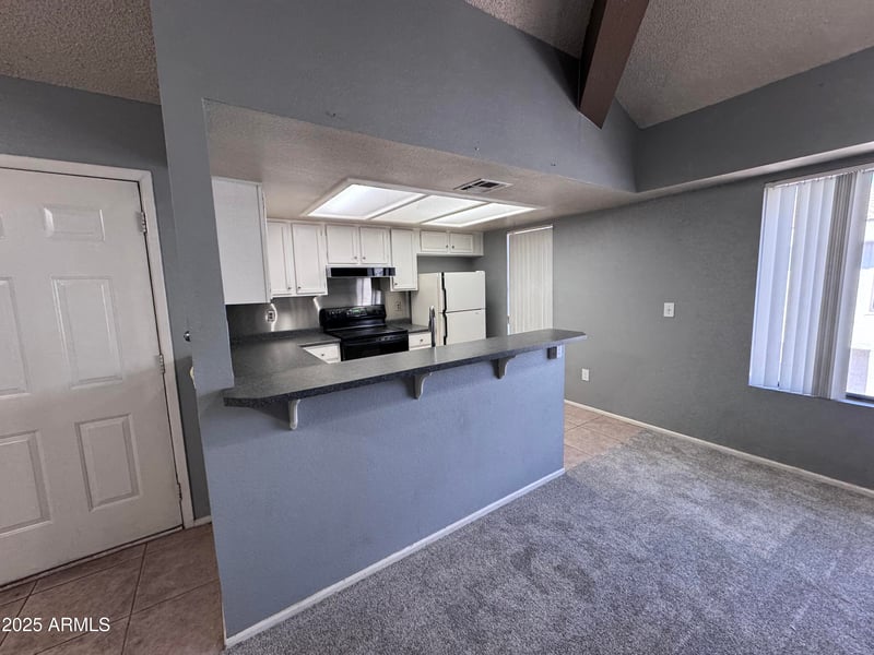 9209 N 59th Ave #206, Glendale, AZ 85302