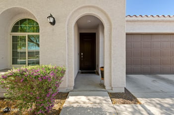 9209 W Wilow Bend Ln, Phoenix, AZ 85037
