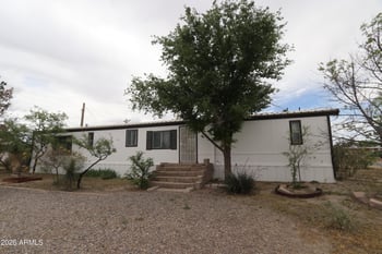 921 Arizona Ave, Willcox, AZ 85643