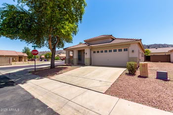 921 Beth Dr, Phoenix, AZ 85042