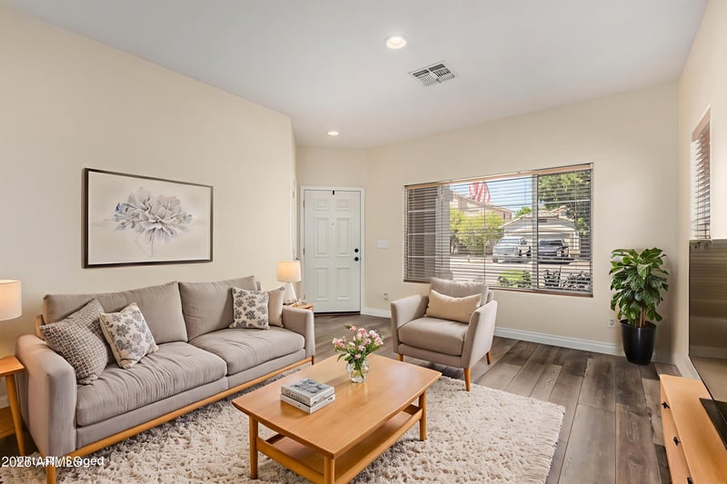 921 Breckenridge Ave, Gilbert, AZ 85233