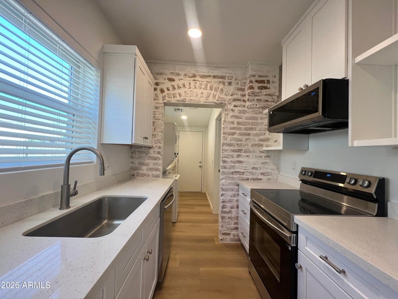921 Roosevelt St, Phoenix, AZ 85006