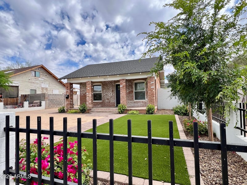 921 Roosevelt St, Phoenix, AZ 85006