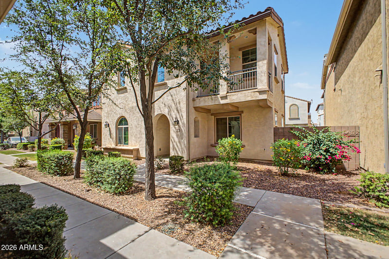 921 Annie Ln, Gilbert, AZ 85296