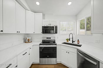921 S Val Vista Dr #51, Mesa, AZ 85204
