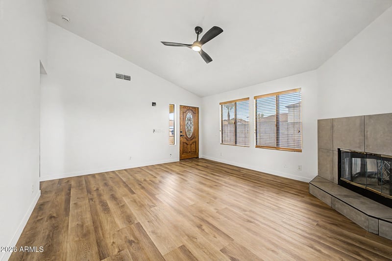 921 S Val Vista Dr #60, Mesa, AZ 85204