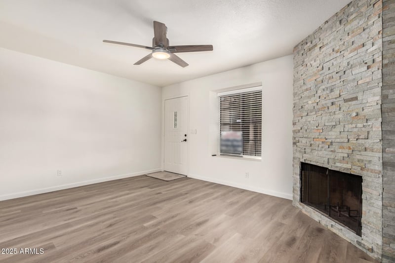 921 University Dr #1038, Mesa, AZ 85201