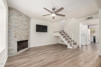 921 University Dr #1038, Mesa, AZ 85201