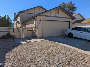 921 Val Vista Dr #11, Mesa, AZ 85204