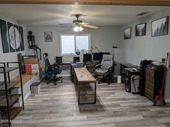 921 Val Vista Dr #11, Mesa, AZ 85204