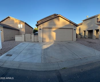921 Val Vista Dr #28, Mesa, AZ 85204