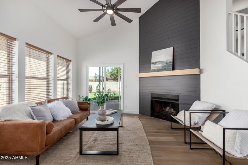 921 Val Vista Dr #32, Mesa, AZ 85204