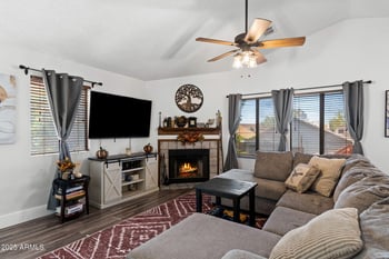 921 Val Vista Dr #83, Mesa, AZ 85204