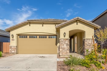 9210 Roma Ave, Phoenix, AZ 85037