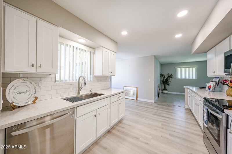 9212 N 107th Ave, Sun City, AZ 85351