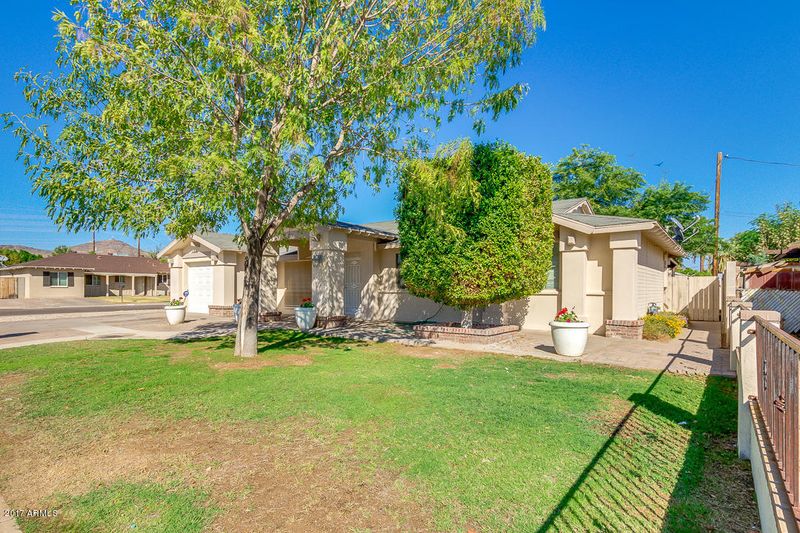 9213 N 18th Ave, Phoenix, AZ 85021