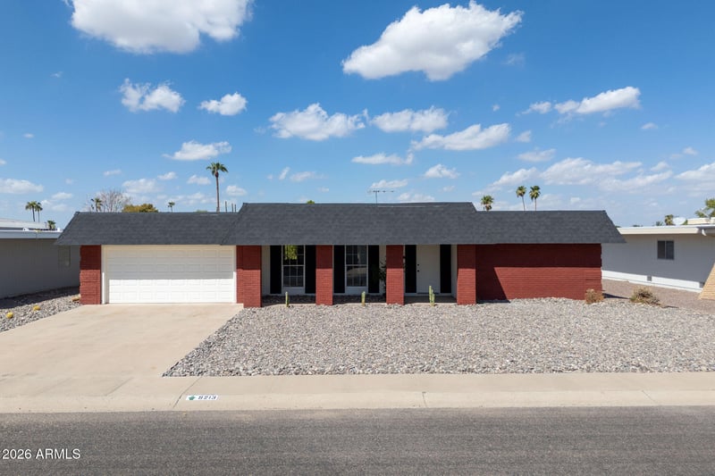 9213 W Briarwood Cir N, Sun City, AZ 85351