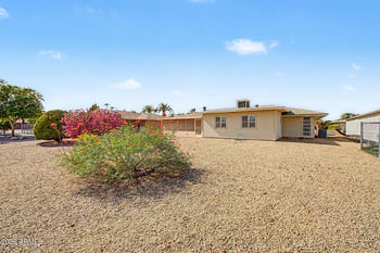 9213 W Long Hills Dr, Sun City, AZ 85351
