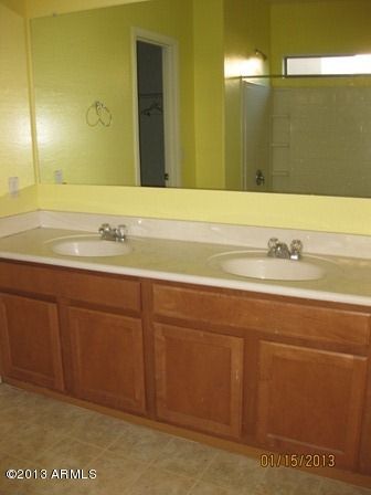 9213 W Vernon Ave, Phoenix, AZ 85037