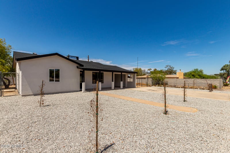 9214 1st Ave, Phoenix, AZ 85041