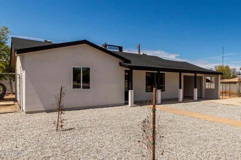 9214 1st Ave, Phoenix, AZ 85041