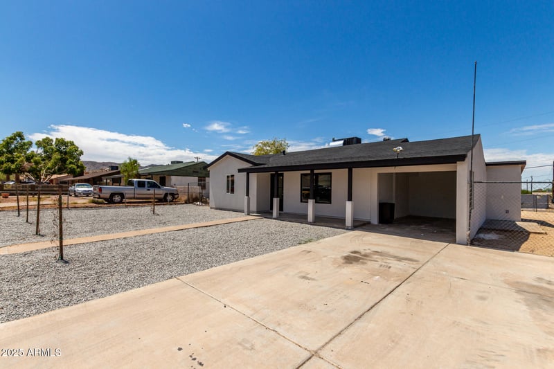 9214 1st Ave, Phoenix, AZ 85041