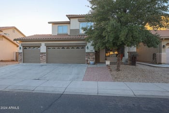 9214 35th Glen, Laveen, AZ 85339