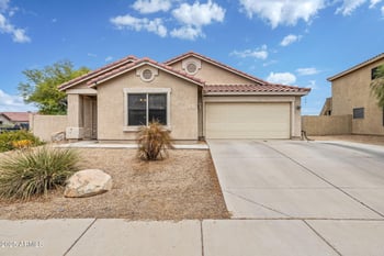 9214 Pierson St, Phoenix, AZ 85037