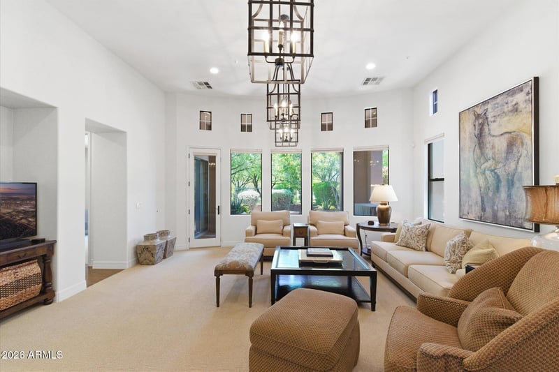 9215 Hoverland Rd, Scottsdale, AZ 85255