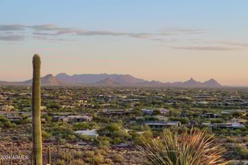 9215 Red Lawrence Dr, Scottsdale, AZ 85262