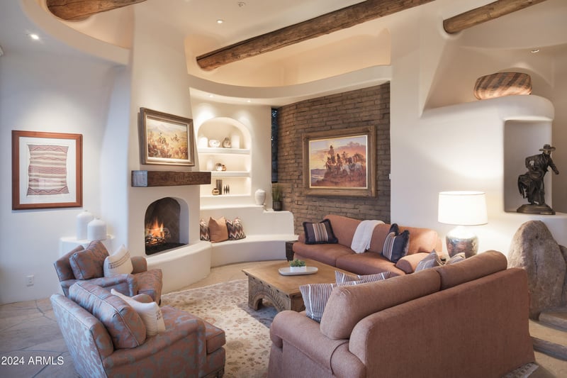 9215 Red Lawrence Dr, Scottsdale, AZ 85262