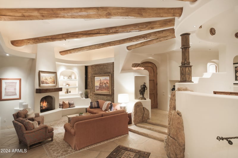 9215 Red Lawrence Dr, Scottsdale, AZ 85262