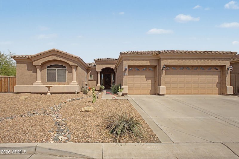 9216 Golden St, Mesa, AZ 85207