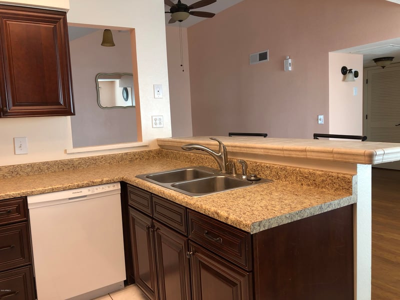 9217 N 59th Ave #219, Glendale, AZ 85302
