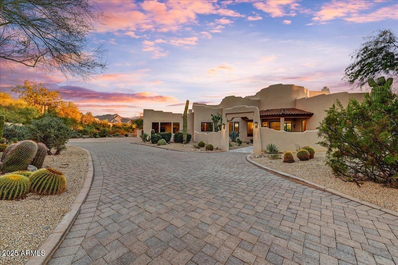 9219 Los Gatos Dr, Scottsdale, AZ 85255