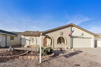 922 79th Way, Mesa, AZ 85208