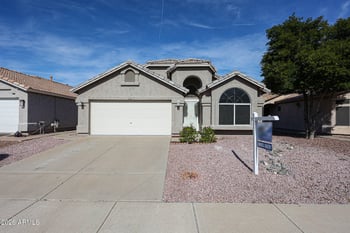 922 Blackhawk Dr, Phoenix, AZ 85024