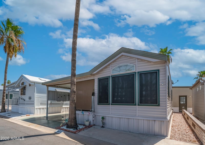 922 Nickel Dr, Apache Junction, AZ 85119
