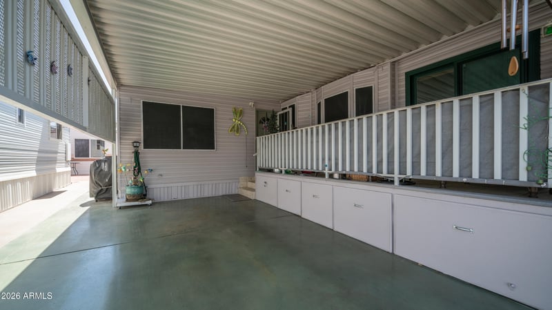 922 Nickel Dr, Apache Junction, AZ 85119
