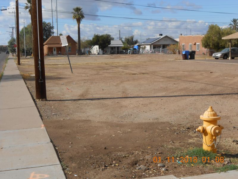 922 S 1st Ave #13, Phoenix, AZ 85003
