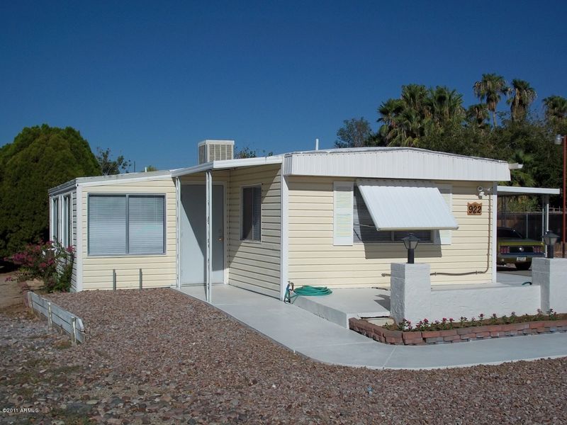 922 S Esperanza Ave, Mesa, AZ 85208